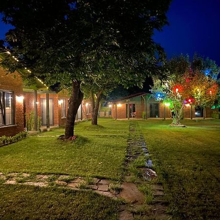 Bed and Breakfast Sapancaminihouse Esterno foto