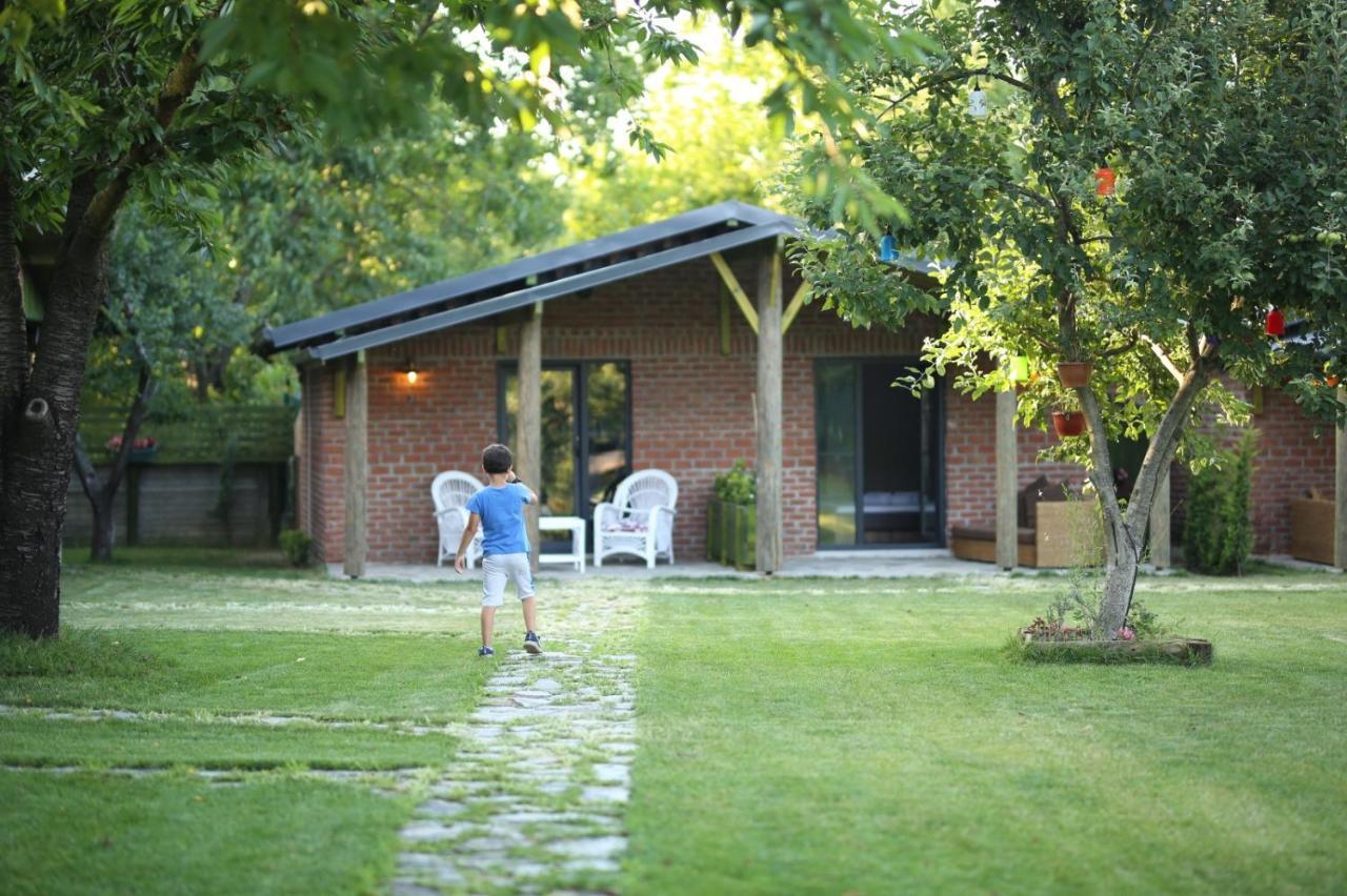 Bed and Breakfast Sapancaminihouse Esterno foto