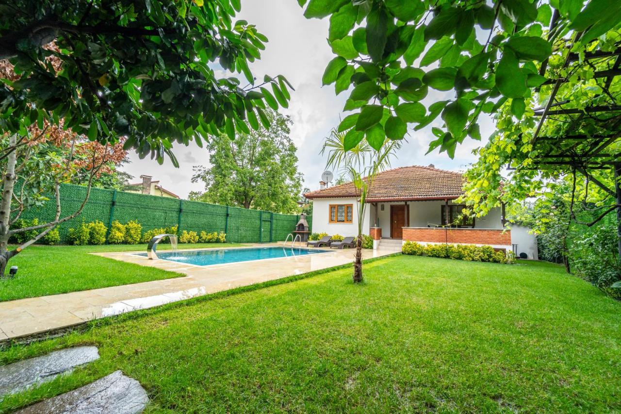 Bed and Breakfast Sapancaminihouse Esterno foto