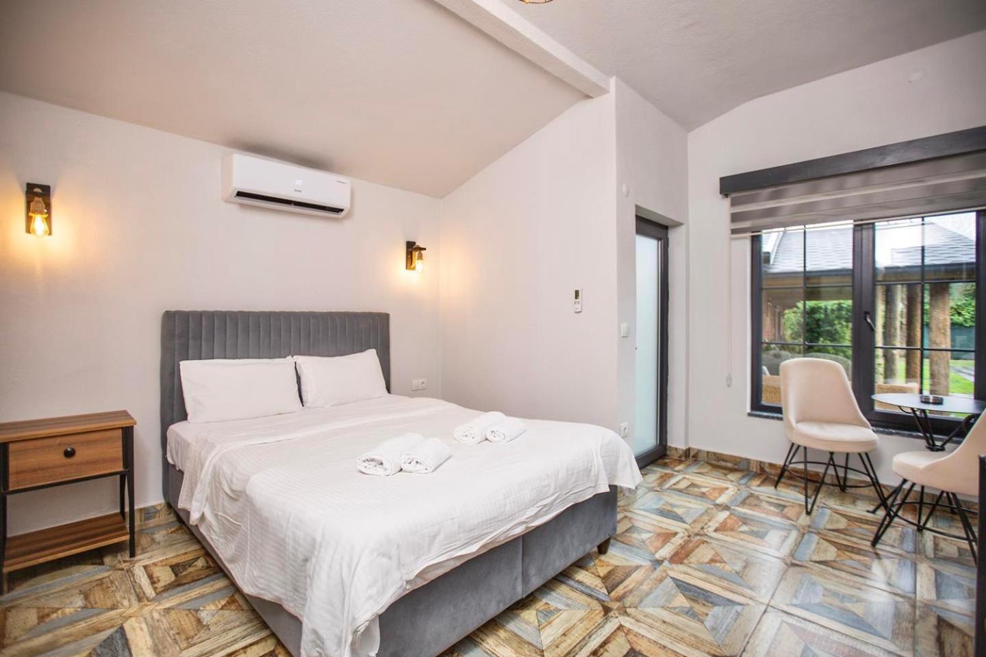 Bed and Breakfast Sapancaminihouse Esterno foto