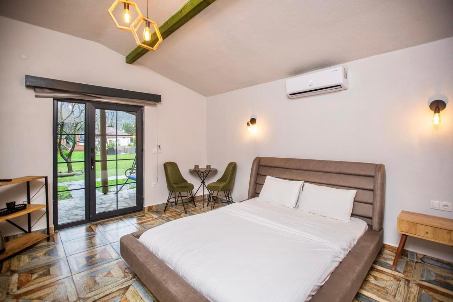 Bed and Breakfast Sapancaminihouse Esterno foto