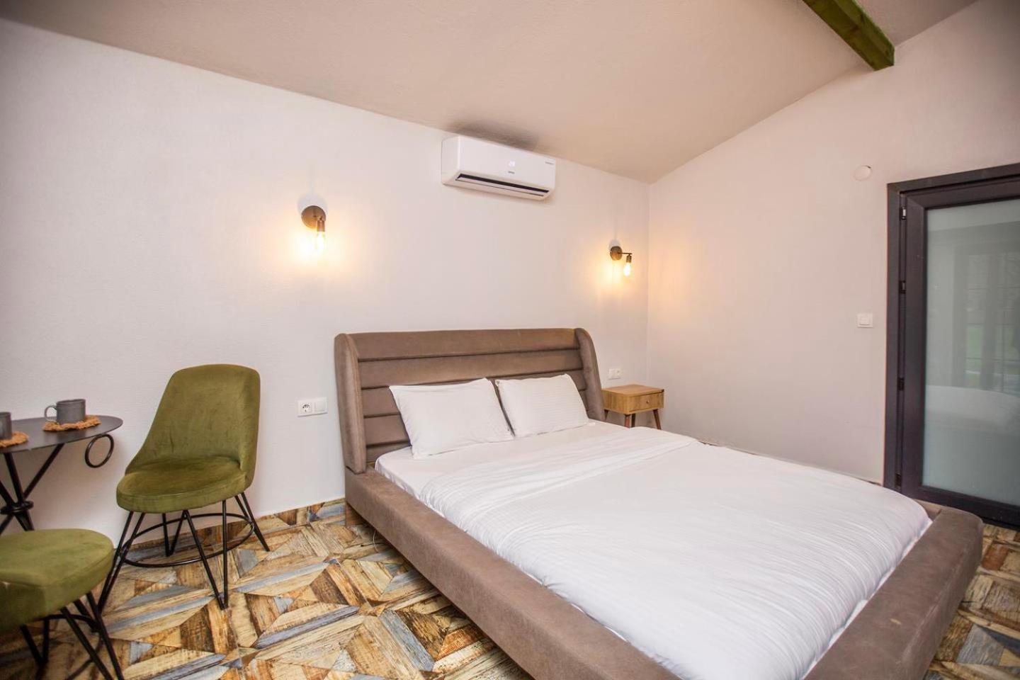 Bed and Breakfast Sapancaminihouse Esterno foto