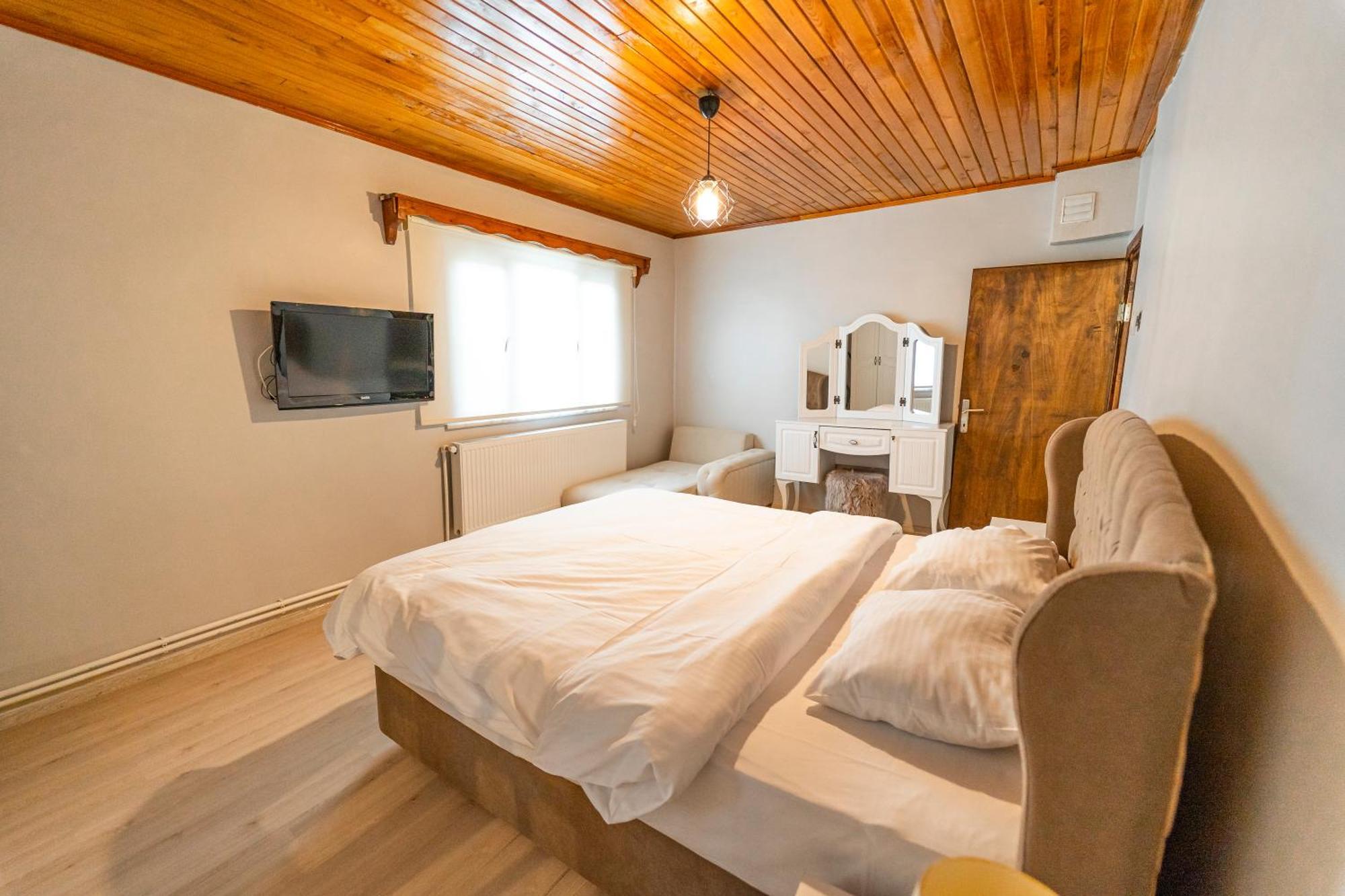 Bed and Breakfast Sapancaminihouse Esterno foto